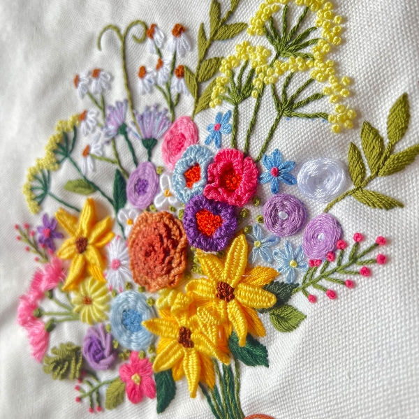 Hand embroidery bag Bunniti BBA002