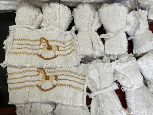 Hand smocked patterns by Bunniti BNP332