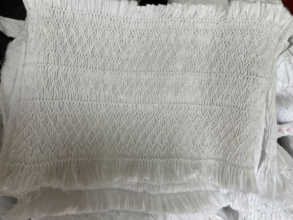 Hand smocked patterns by Bunniti BNP343