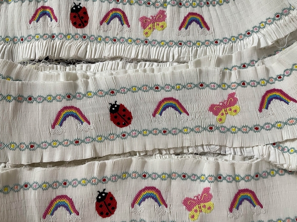 Hand smocked patterns by Bunniti BNP353