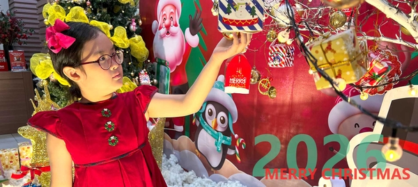 Bunniti Hand Smocked