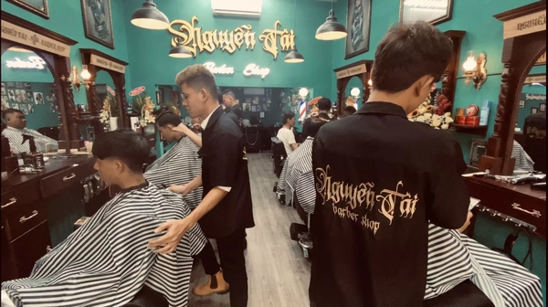 Những hoạt động, dịch vụ nào dự kiến có thể được TPHCM cho phép từ 1/10?