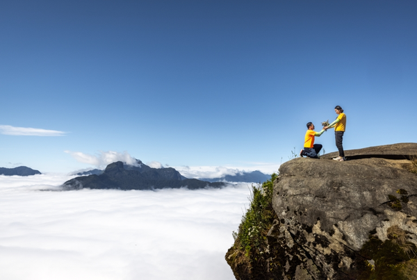 TOUR TREKKING NÚI LẢO THẨN - NÓC NHÀ Y TÝ (2 ngày 1 đêm)