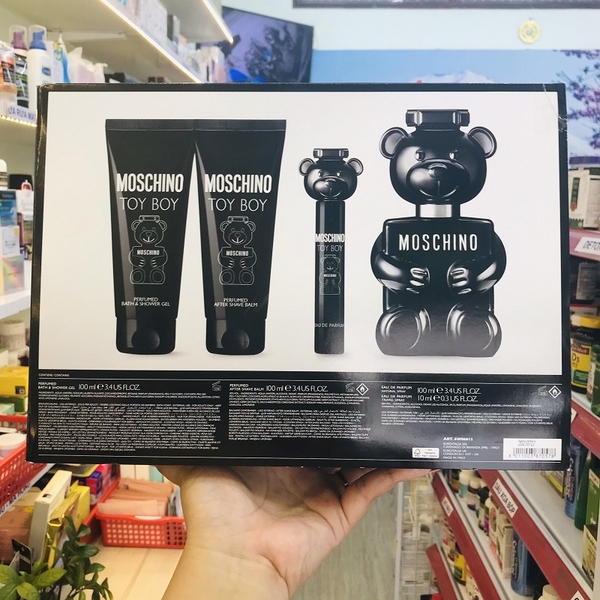 Set Nước Hoa Nam Moschino Toy Boy EDP 100ml + Bath & Shower Gel (100ml + After Shave Balm 100ml + Mini 10ml)