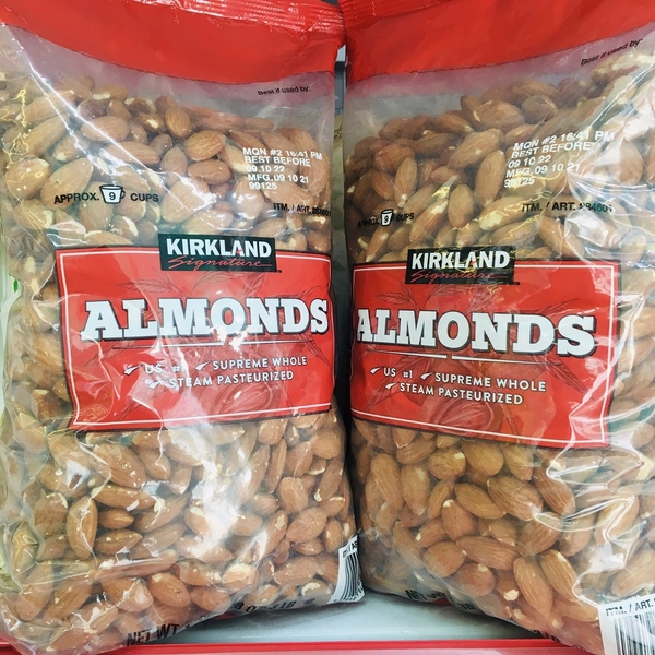 Hạnh nhân Kirkland Almonds 1,36 kg mỹ