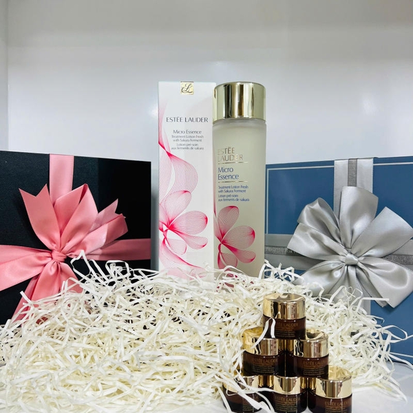 NƯỚC THẦN ESTEE LAUDER MICRO ESSENCE SAKURA HOA ANH ĐÀO 200ML