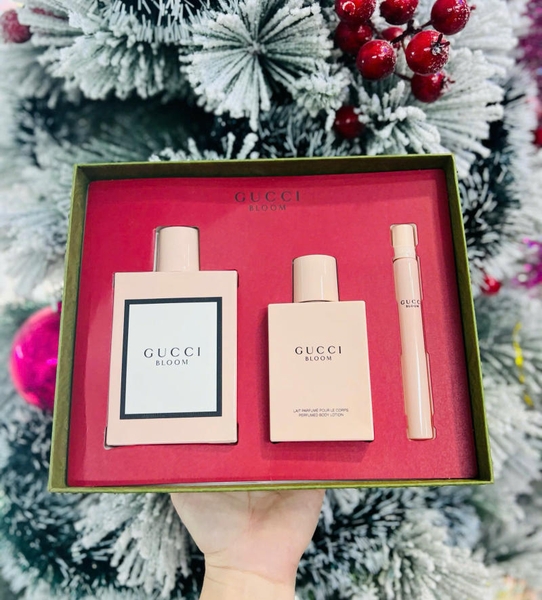 SET NƯỚC HOA NỮ GUCCI BLOOM EAU DE PARFUM ( EDP 100ML BODY LOTION 100ML EDP 10ML)
