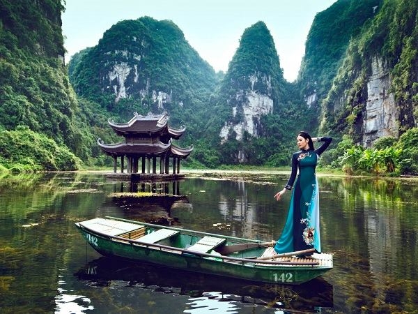 Du lịch Ninh Bình Tham Quan Bái Đính Tràng An | Cùng bạn đi muôn phương