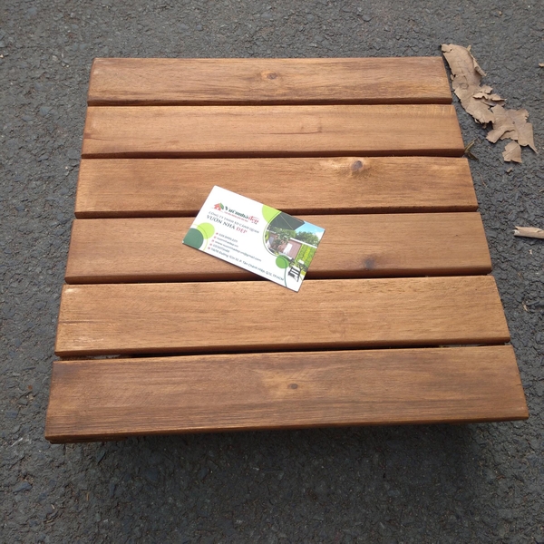 Kễ gỗ để chậu cây di động