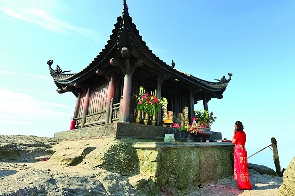 DAILY TOUR: Tour du lịch Yên Tử hàng ngày