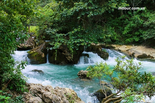 Tour du lịch Cao Bằng