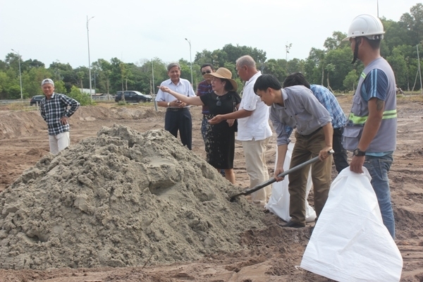 Biến cát nhiễm mặn thành cát xây dựng