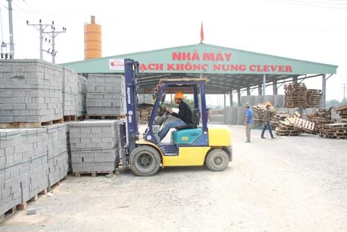 Bắc Giang: Được khuyến khích sử dụng, gạch không nung vẫn ế