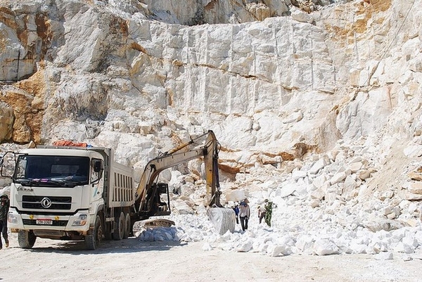 Bổ sung khu vực mỏ đá vôi tại tỉnh Quảng Bình vào khu vực không đấu giá quyền khai thác khoáng sản