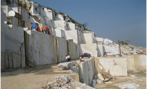 Góp ý chủ trương đầu tư xây dựng nhà máy sản xuất đá cẩm thạch Lục Yên, Yên Bái