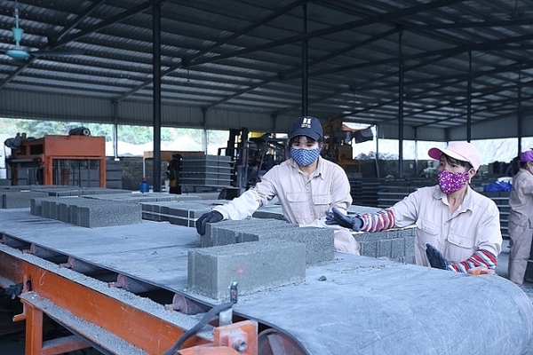 Gạch không nung chiếm 30% thị trường vật liệu xây