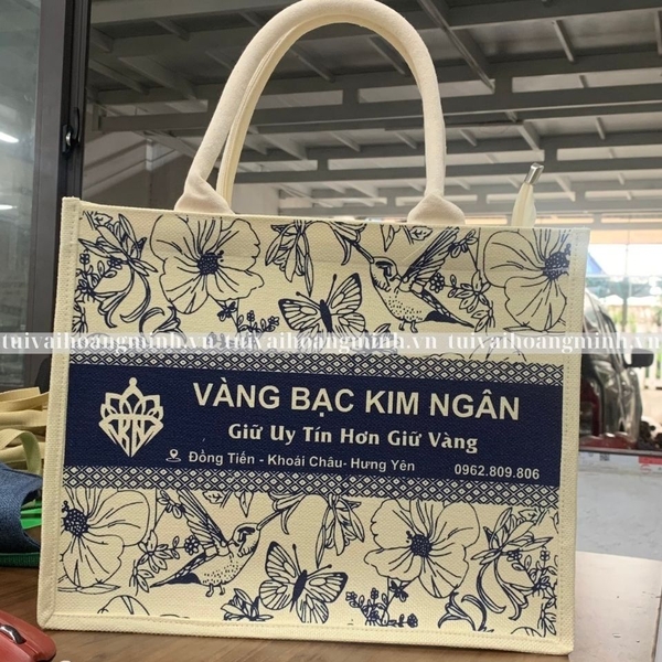 tui-vai-linen-vang-bac-kim-ngan