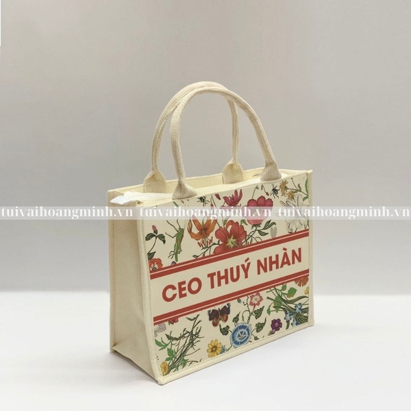 tui-vai-thuy-nhan