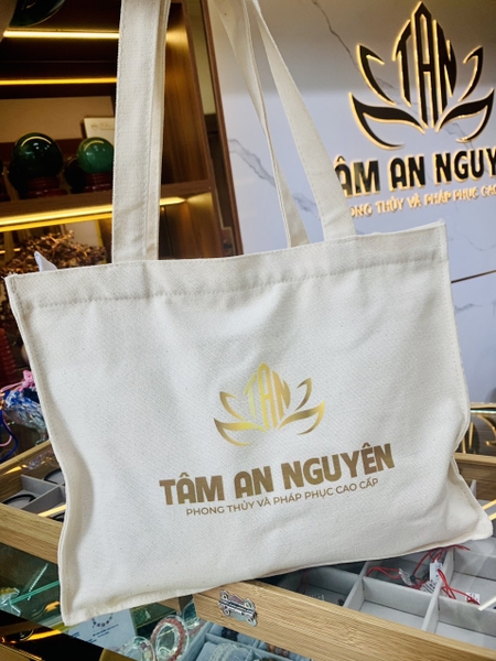 tui-canvas-phong-thuy-tam-an-nguyen