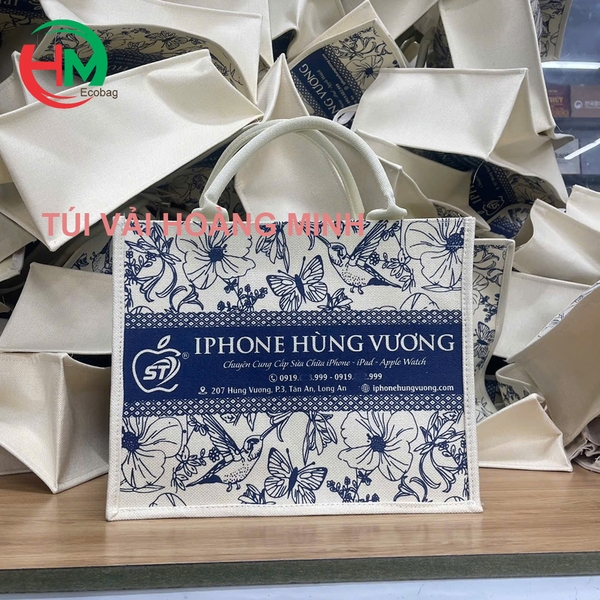 tui-vai-linen-in-logo-iphone-hung-vuong-cao-cap-cho-shop-dien-thoai-phu-kien