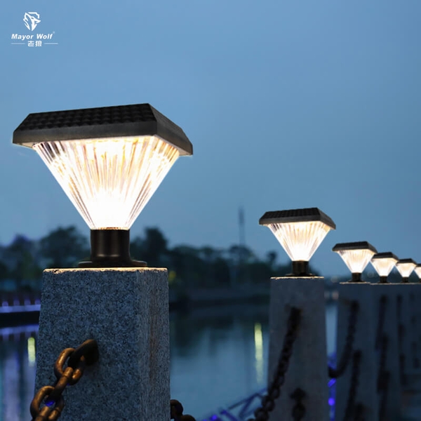 Đèn Trụ Vuông Kim Cương - Size  250x250mm
