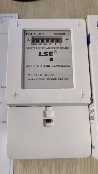 Công Tơ Điện 1 Pha Kiểu Điện Tử (ĐỒNG HỒ ĐIỆN TỬ ) LS143 3(30)A