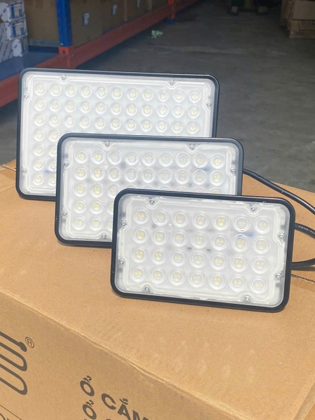 Đèn pha led AC