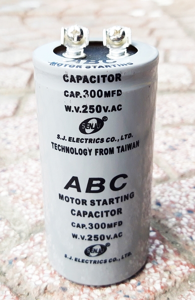 TỤ ĐỀ 250V 300MF