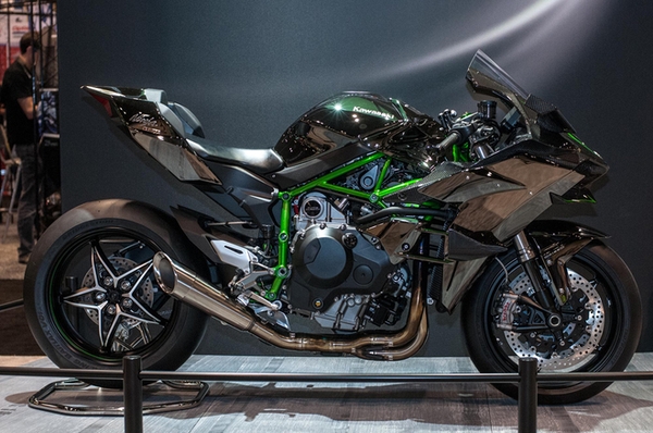 Kawasaki Ninja H2 2019 sắp ra mắt công suất tối đa đến 228HP - Motosaigon