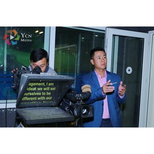 Máy nhắc chữ cho MC kích thước 20 inch