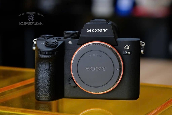 Máy ảnh Sony Alpha A7 Mark III (Body Only)