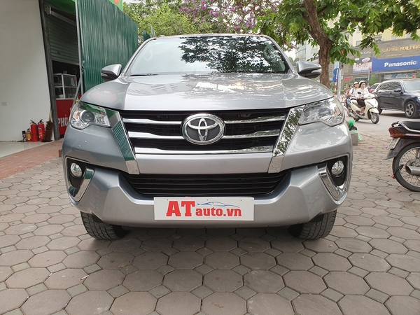 Xe Fortuner 2.7V AT 2016