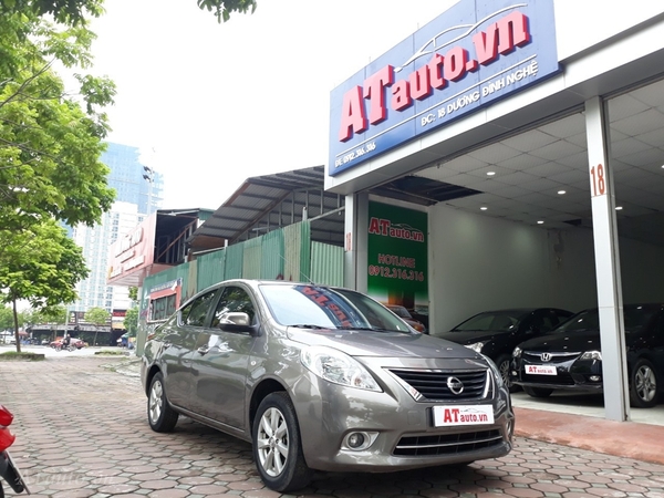 Nissan Sunny XV 2015