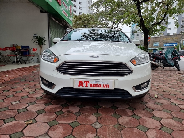 ford focus 1.5 trend cá nhân 1 chủ từ mới 5 vạn km 2017