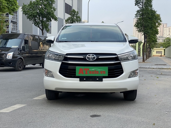 Toyota Innova 2.0E sản xuất năm 2019 cực mới