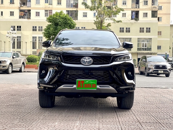 Toyota fortune legender 2022 cực mới tiết kiệm nhiều chi phí lăn bánh