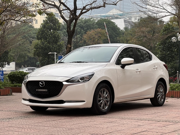 mazda2 1.5AT sản xuất 2020,một chủ sử dụng từ mới