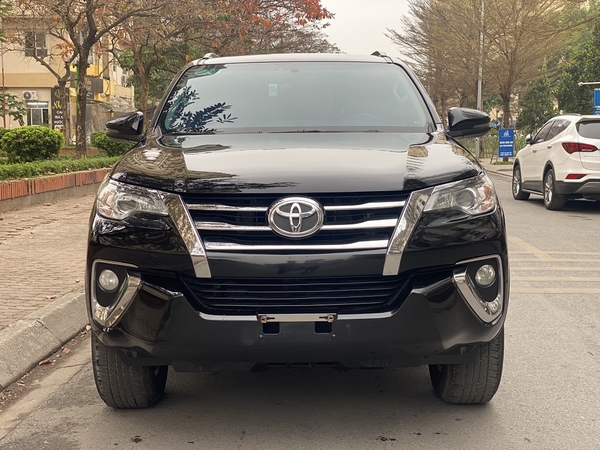 Cực chất toyota fortuner 2.7 V máy xăng một cầu