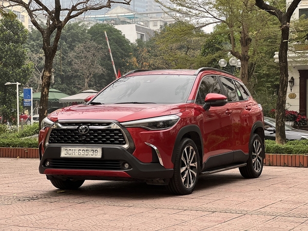 toyota corolla cross 1.8V một chủ từ mới biển HÀ Nội