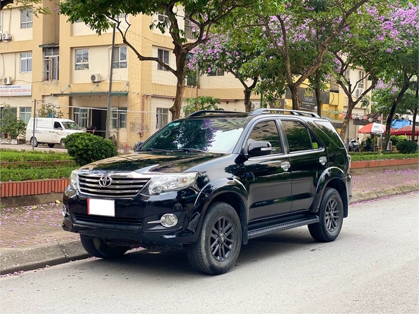 toyota fortuner 2.7 V sản xuất 2015 cực chất