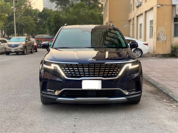 siêu phẩm 7 chỗ kia carnival signeture dầu 2021,xuất VAT