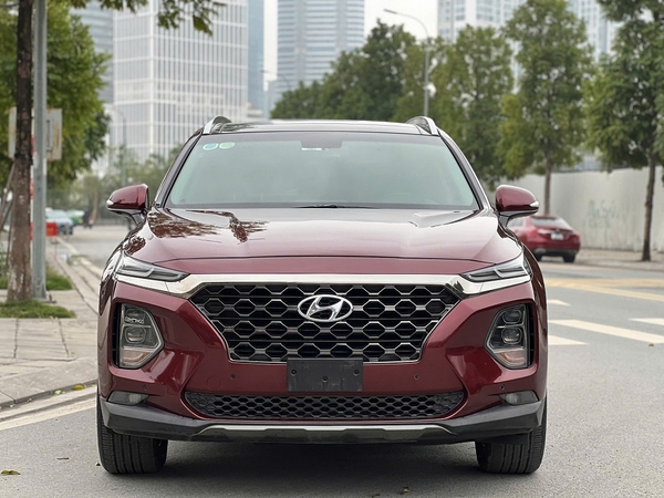 Hyundai santafe xăng đặc biệt màu đỏ cực chất