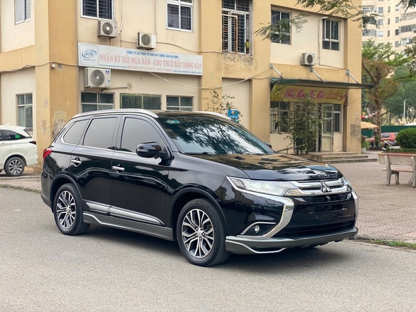 mitsubishi outlander 2.0 premium 2019, một chủ từ mới