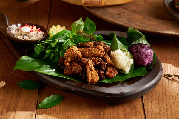 Gà đông tảo nướng hạt dổi