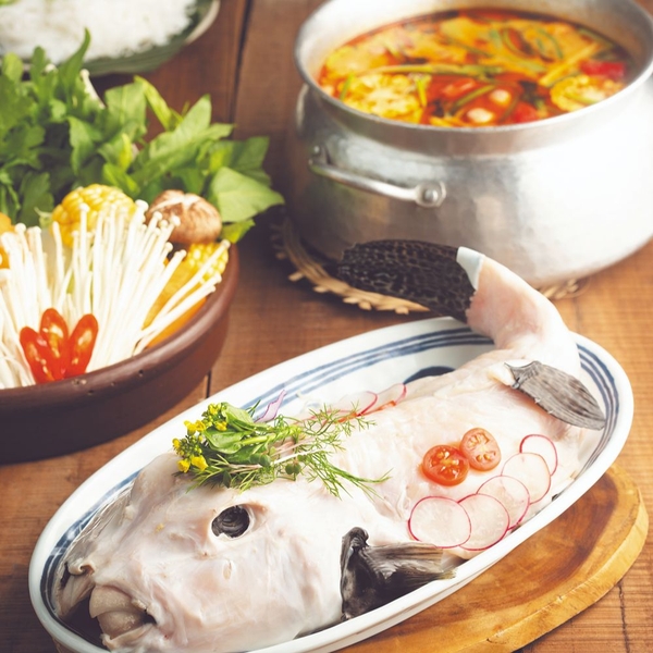 Lẩu cá thỏ biển chua cay