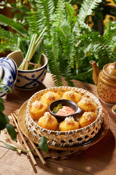 Tào phớ non chiên giòn với chà bông