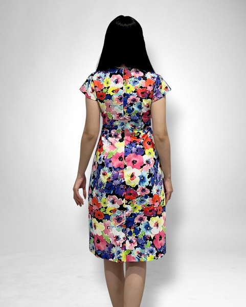 Đầm ôm xẻ sau rã cúp tay con HOA ĐỎ