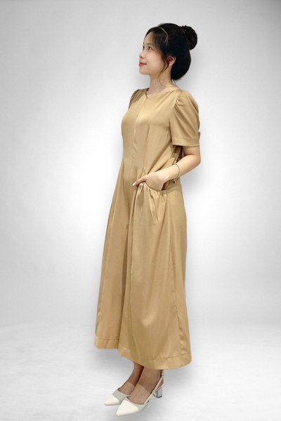 Jumpsuit cổ V 6 mảnh tay ngắn - ghi lụa