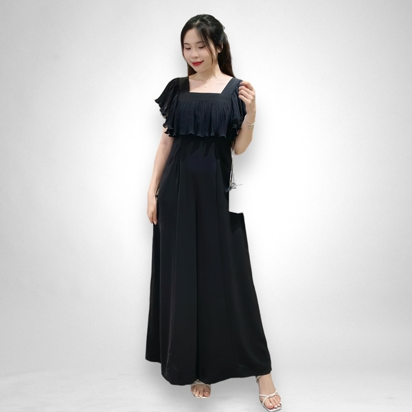 Jumsuit dài cổ vuông bèo dập, 2 túi trước - đen