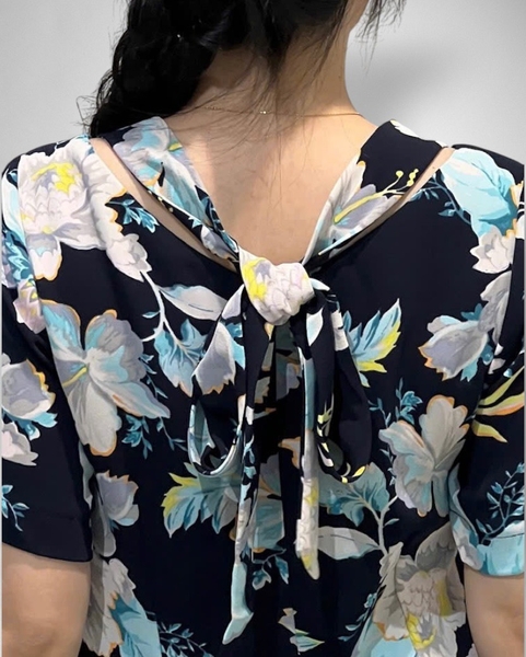 Đầm thuyền sau tim nơ sau tay ngắn